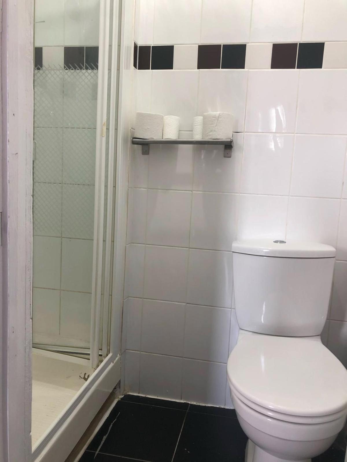 Saji Hotel Ίλφορντ Εξωτερικό φωτογραφία